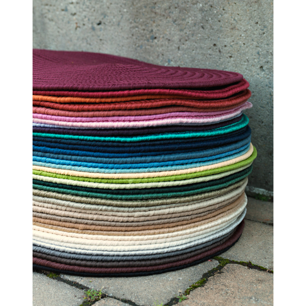 Colonial Mills Boca Raton Pale Banana Handmade Oval Runner - Trendy Stain and Fade Resistant Braided Indoor / Outdoor Rug Made of Polypropylene