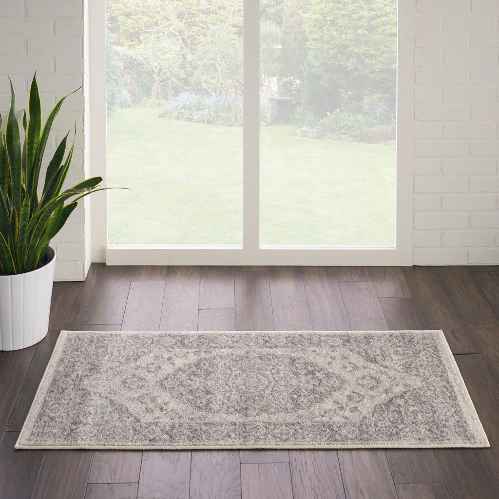 Nourison Home Tranquil TRA05 Grey and White Ivory/Grey Indoor Rectangle Area Rug - Vintage Power Loomed Machine Made Medium Pile