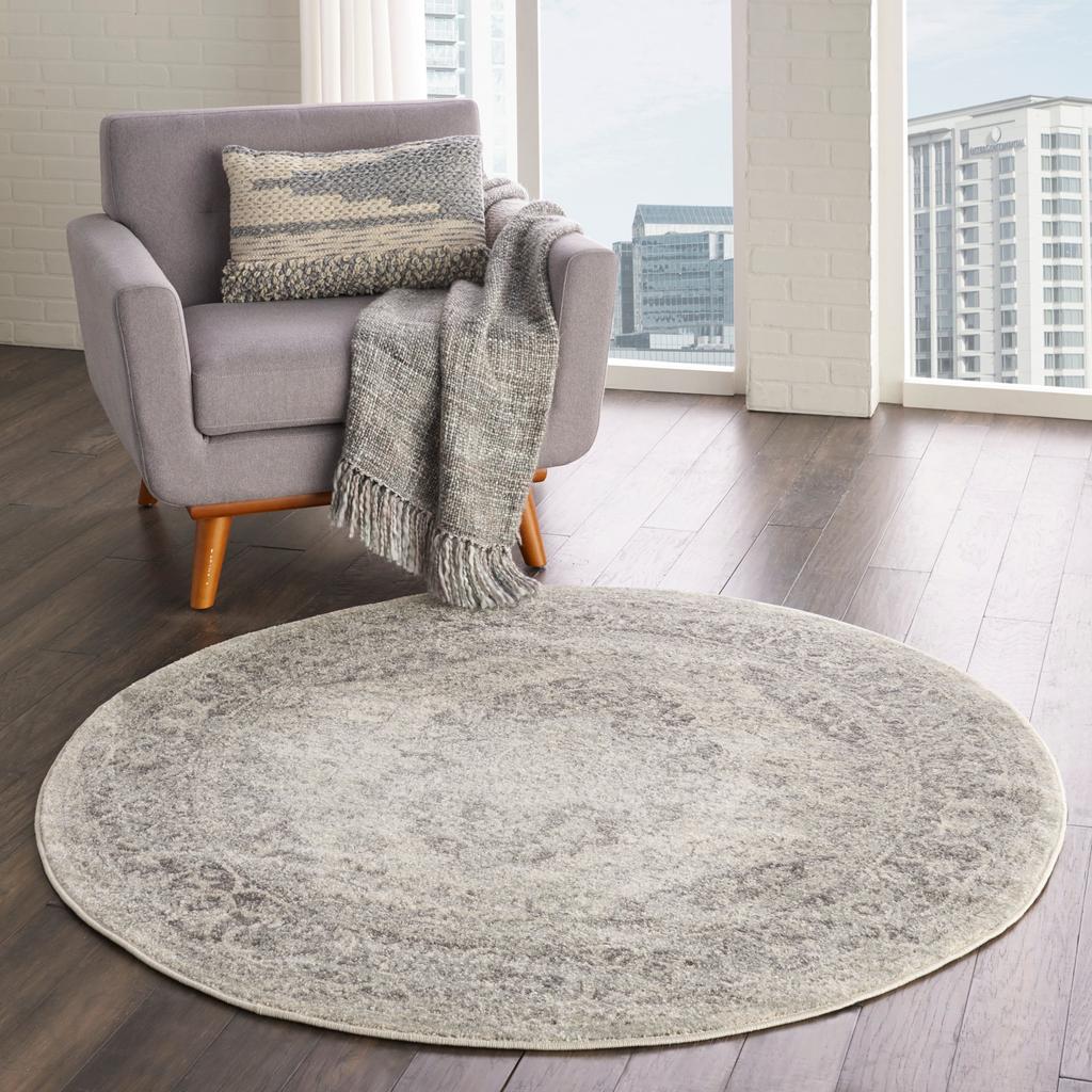 Nourison Home Tranquil TRA05 Grey and White Ivory/Grey Indoor Round Area Rug - Vintage Power Loomed Machine Made Medium Pile
