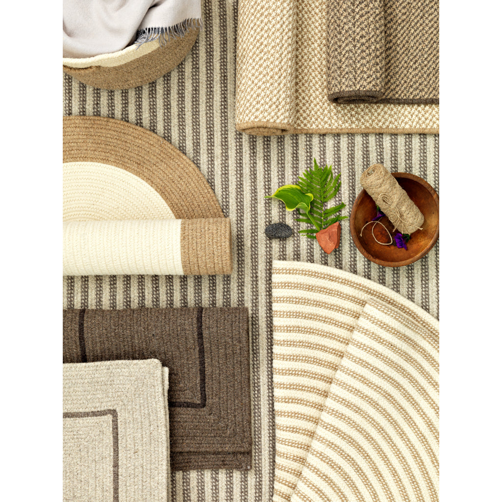Colonial Mills Hudson Dark Gray Oval Indoor Area Rug - Trendy Reversible Handmade Wool Rug with Beige Border