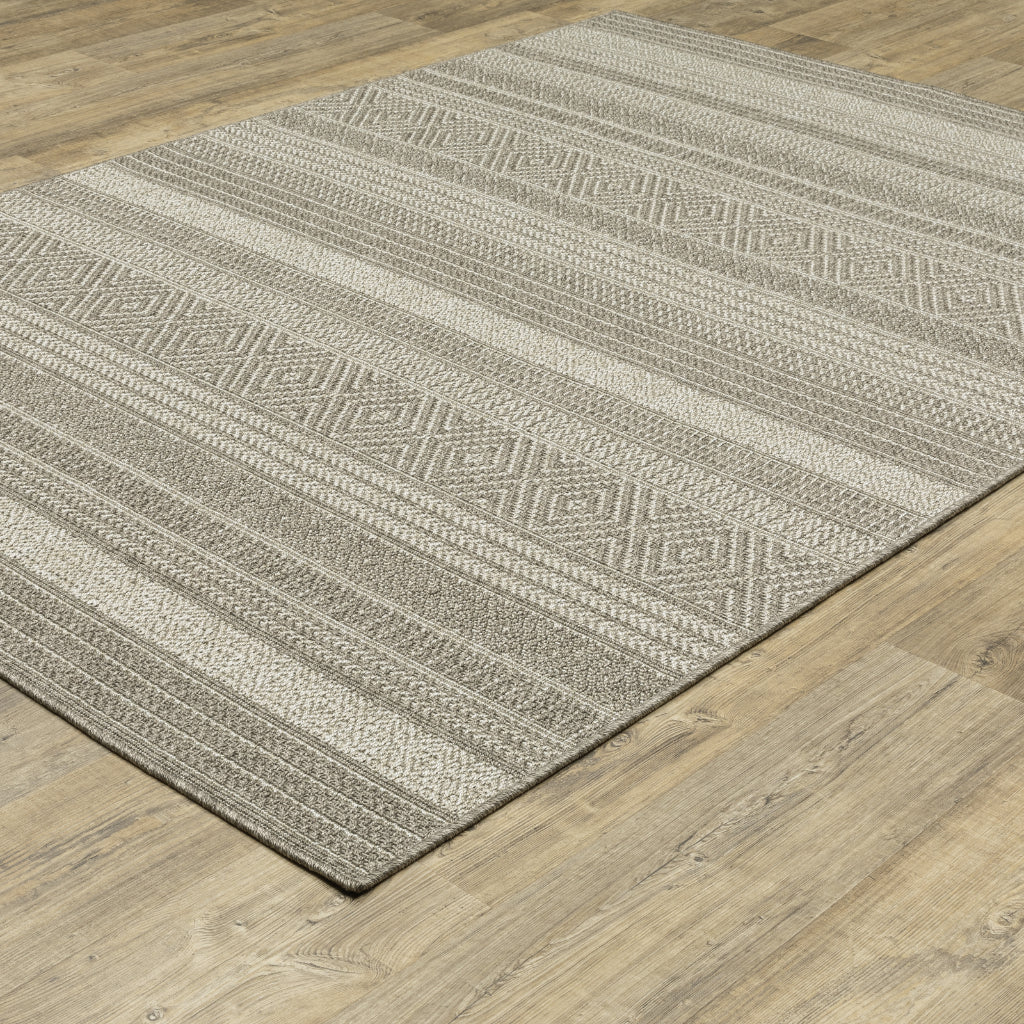 Oriental Weavers Caicos CA06A Gray Rectangle Indoor Area Rug - Easy Care & Stain Resistant Casual Rug-