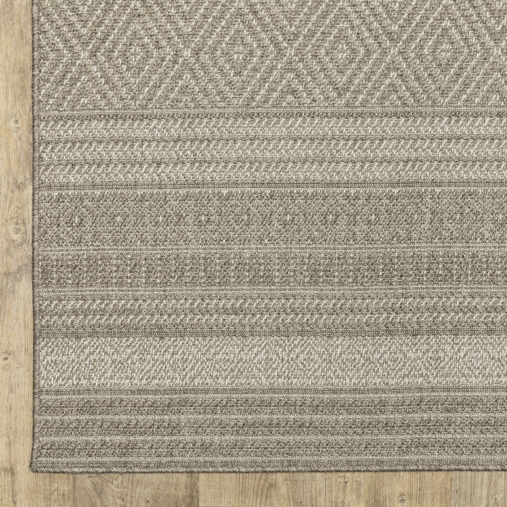 Oriental Weavers Caicos CA06A Gray Rectangle Indoor Area Rug - Easy Care & Stain Resistant Casual Rug-