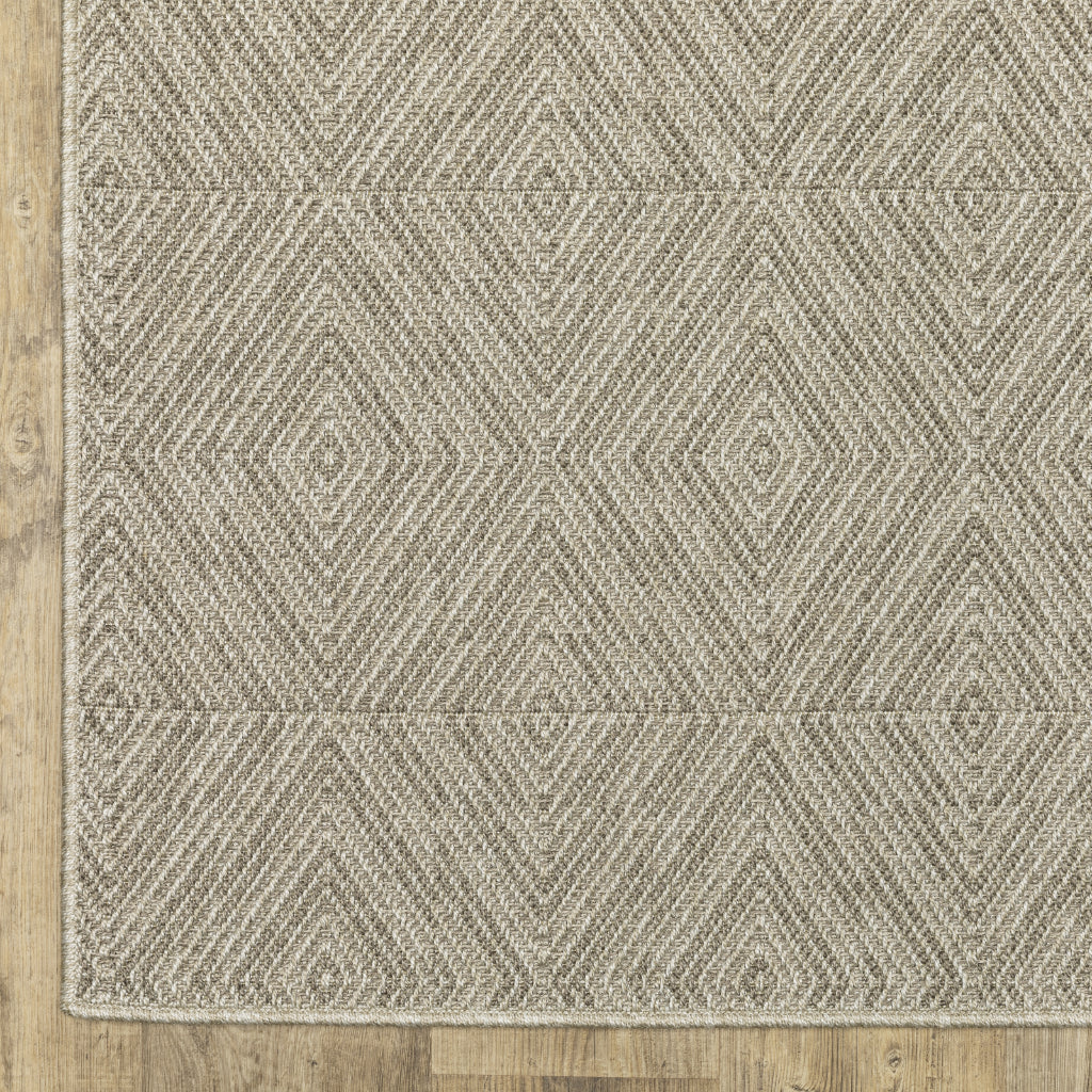 Oriental Weavers Caicos CA08A Gray Rectangle Indoor Area Rug -Easy Care & Stain Resistant Casual Rug-