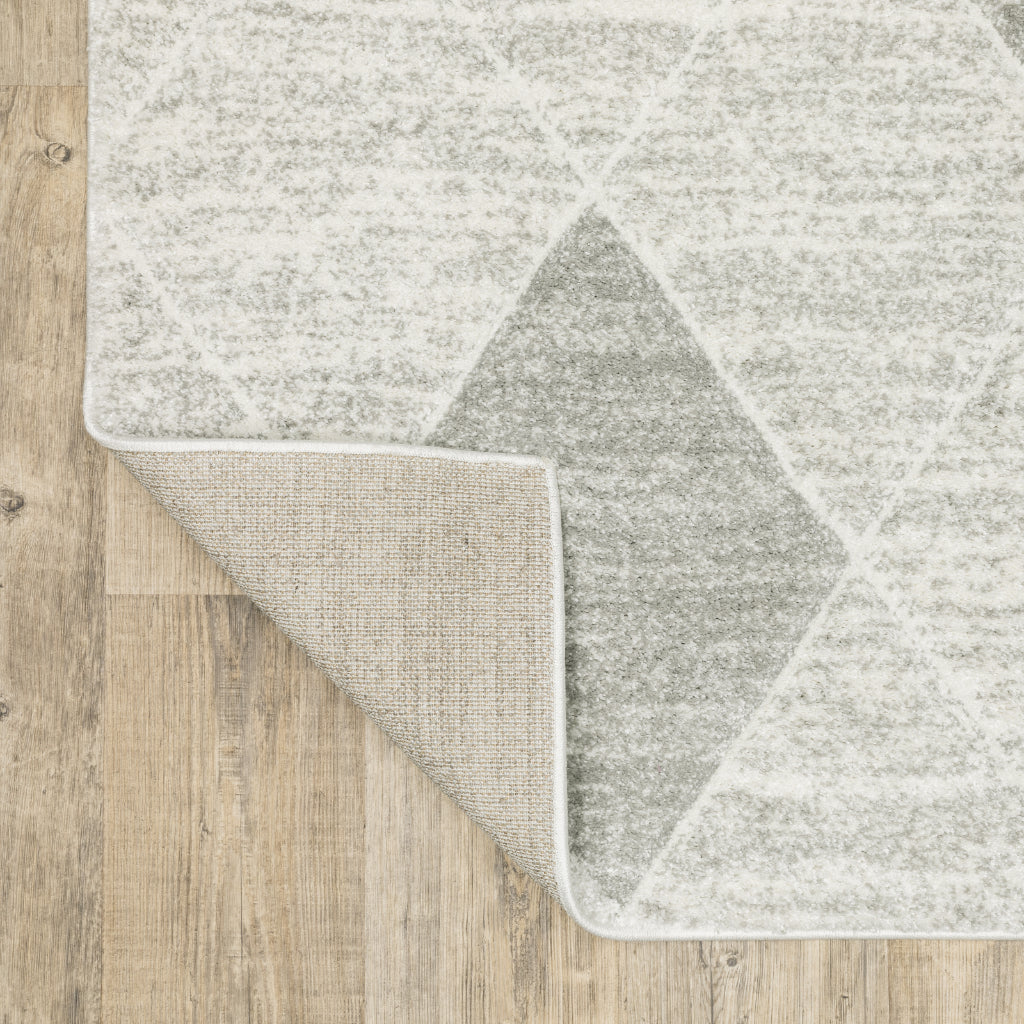 Oriental Weavers Cambria 005W2 Gray Rectangle Indoor Area Rug - Contemporary Stain Resistant Machine Made Rug-