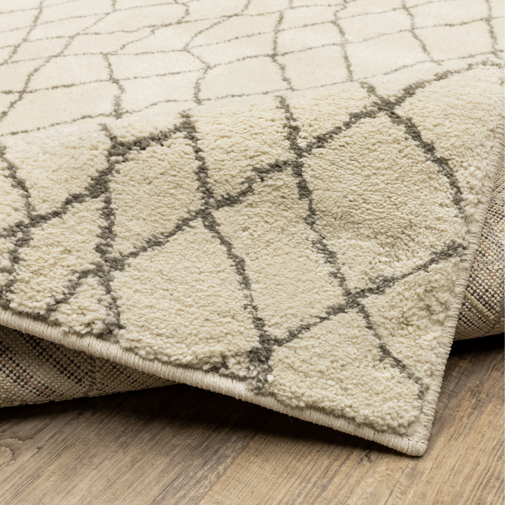 Oriental Weavers Carson 0738B Ivory Rectangle Indoor Area Rug - Stain Resistant Geometric Rug-