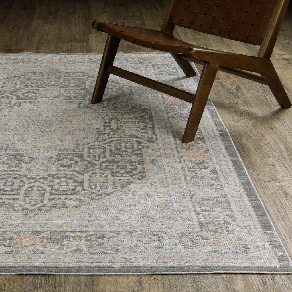 Oriental Weavers Cavett CAV02 Gray Rectangle Indoor Area Rug Medallion Pattern-
