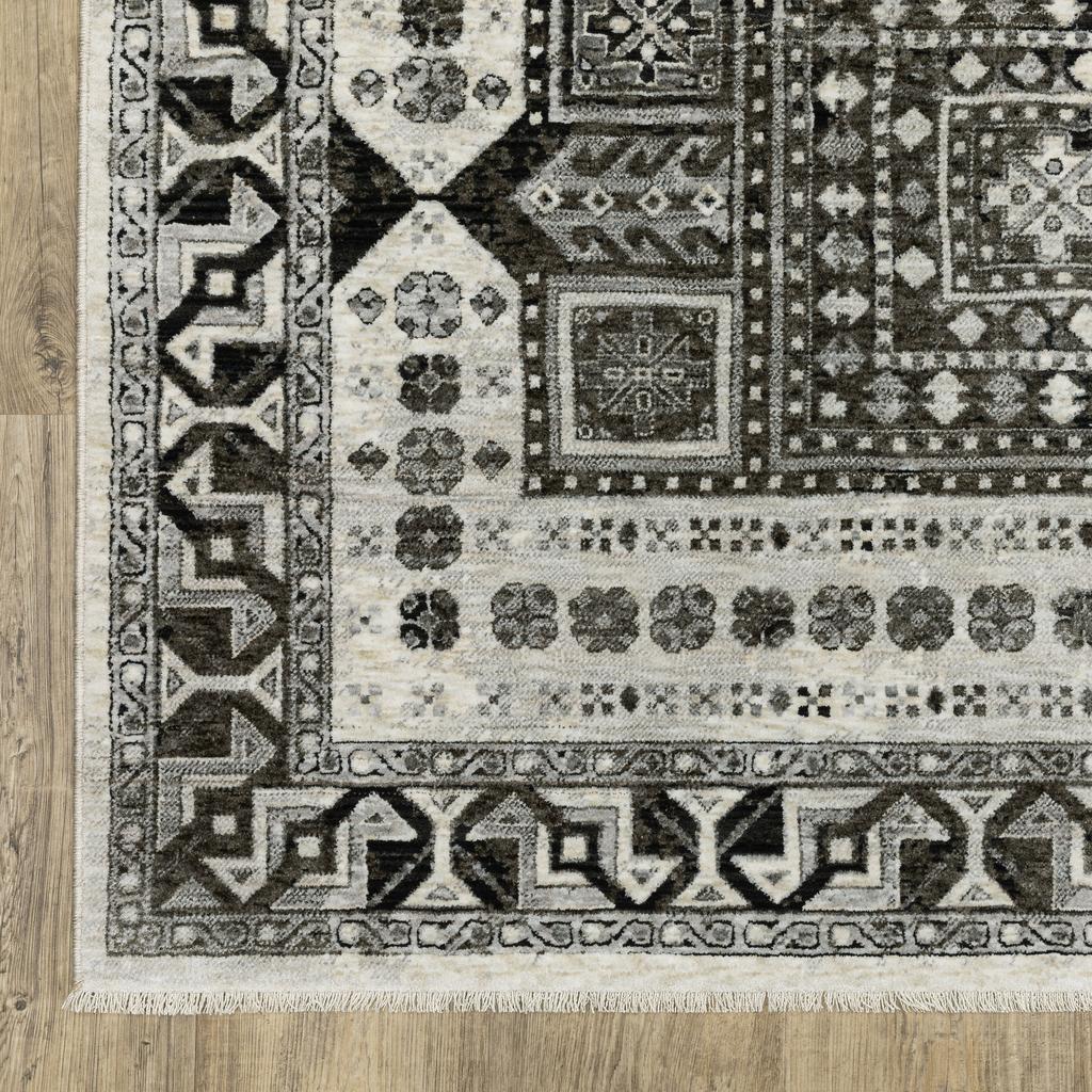 Oriental Weavers Chamberlain CH01G Ivory Rectangle Indoor Runner Oriental Pattern-