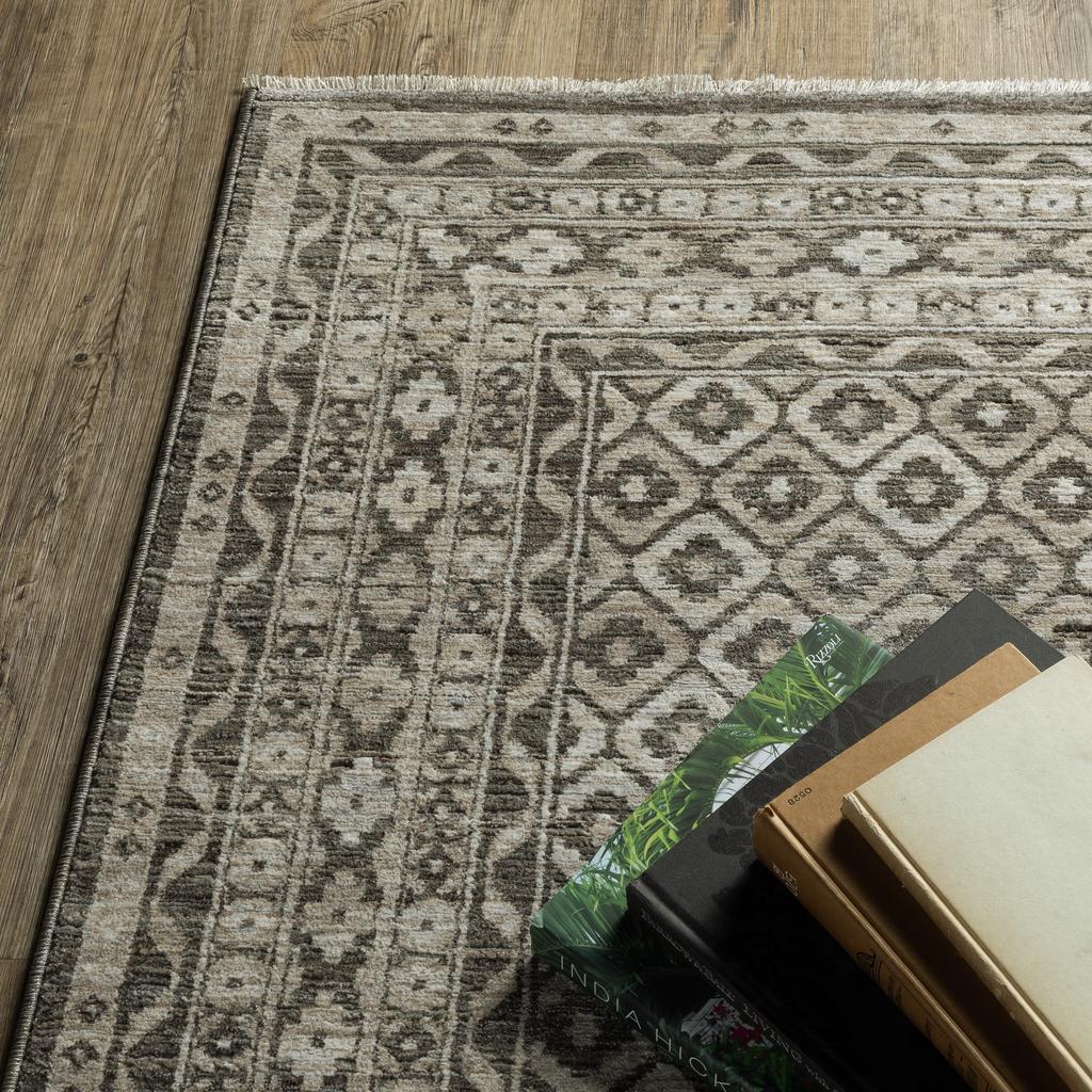 Oriental Weavers Chamberlain CH03B Grey Rectangle Indoor Runner Panel Pattern-