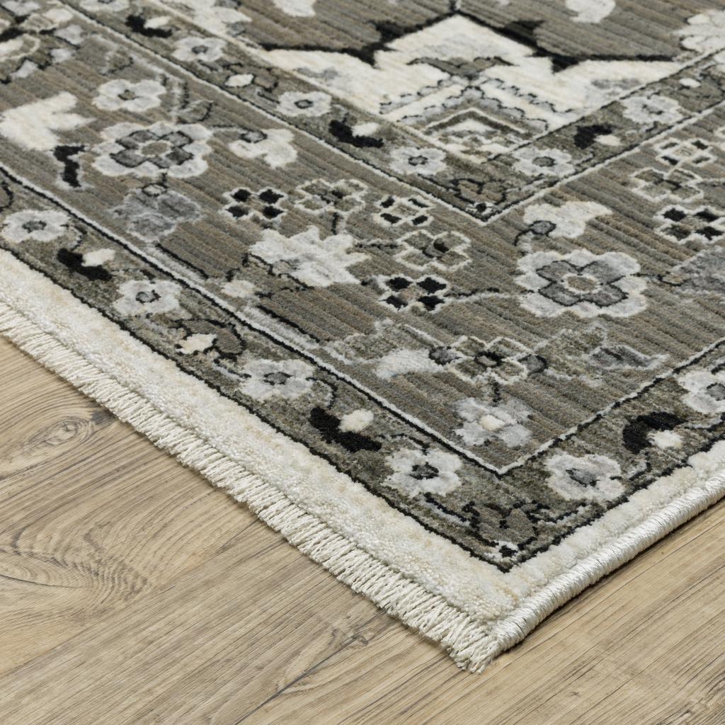 Oriental Weavers Chamberlain CH09A Ivory Rectangle Indoor Area Rug Medallion Pattern-