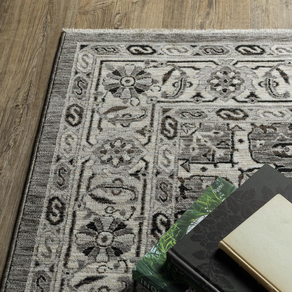 Oriental Weavers Chamberlain CH10L Grey Rectangle Indoor Area Rug Medallion Pattern-