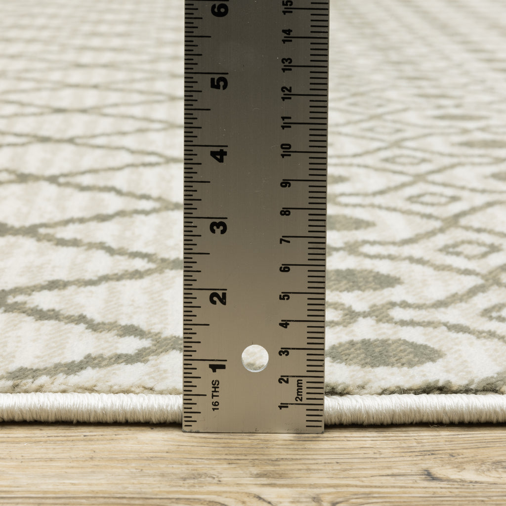 Oriental Weavers Georgia 717B0 Gray Rectangle Indoor Area Rug - Stain Resistant Scandinavian Style Rug with Geometric Design-