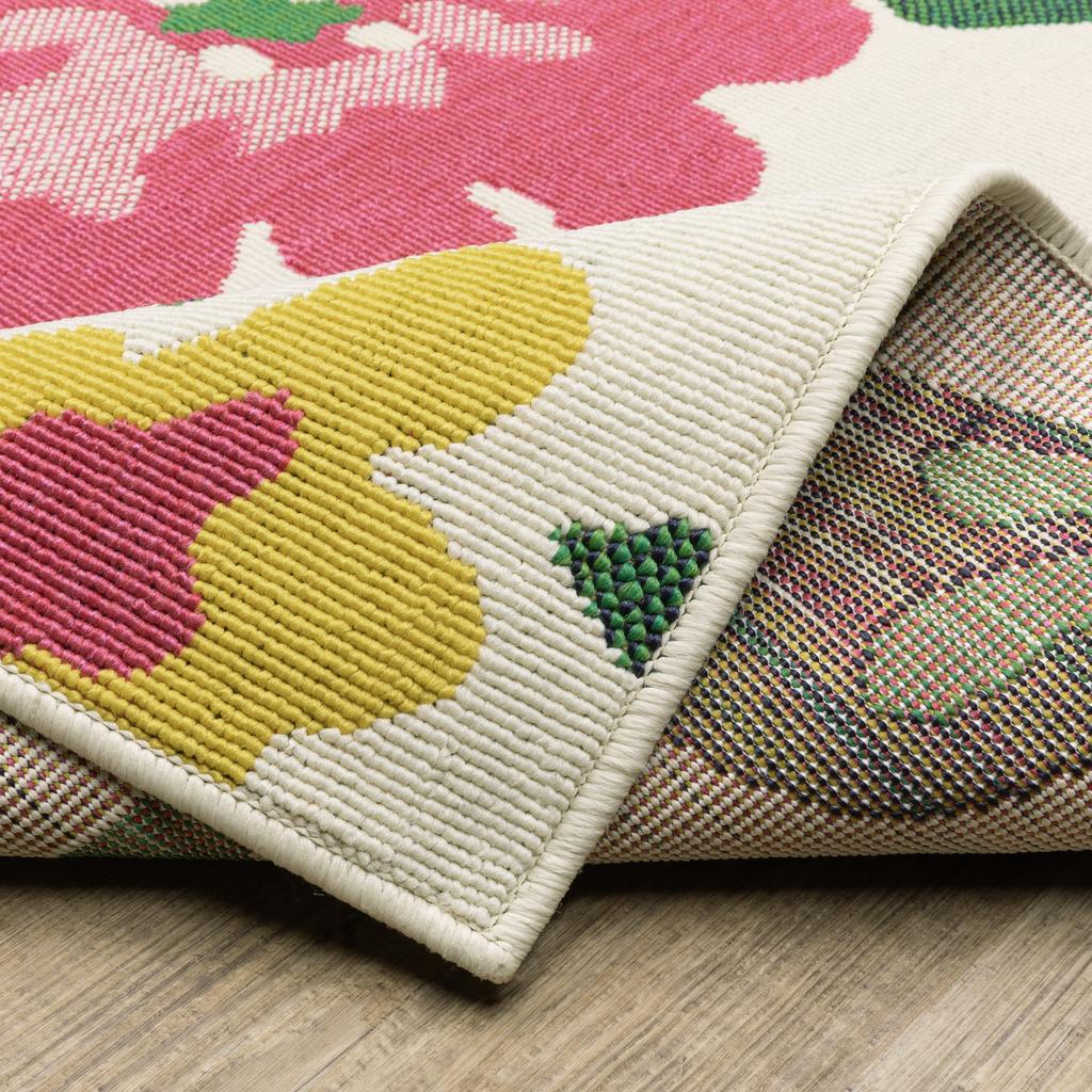 Oriental Weavers Havana HAV02 Ivory Rectangle Indoor/Outdoor Runner Floral Pattern-