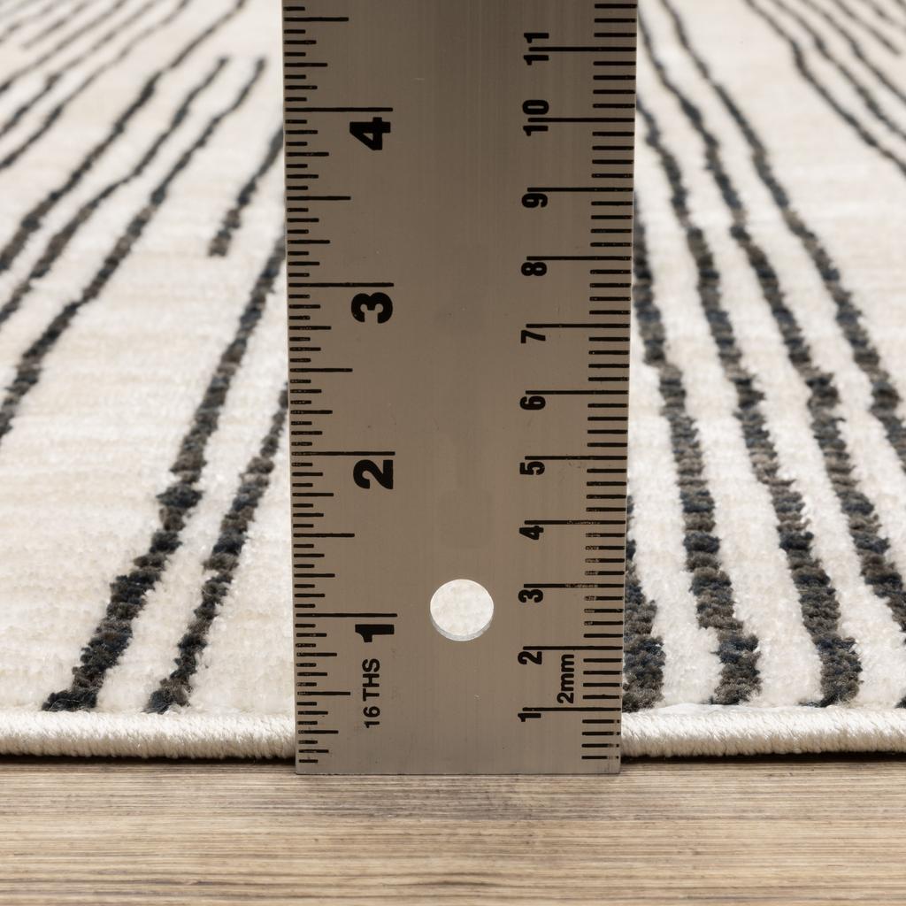 Oriental Weavers Hunter HNT04 Black Rectangle Indoor Area Rug Stripe Pattern-