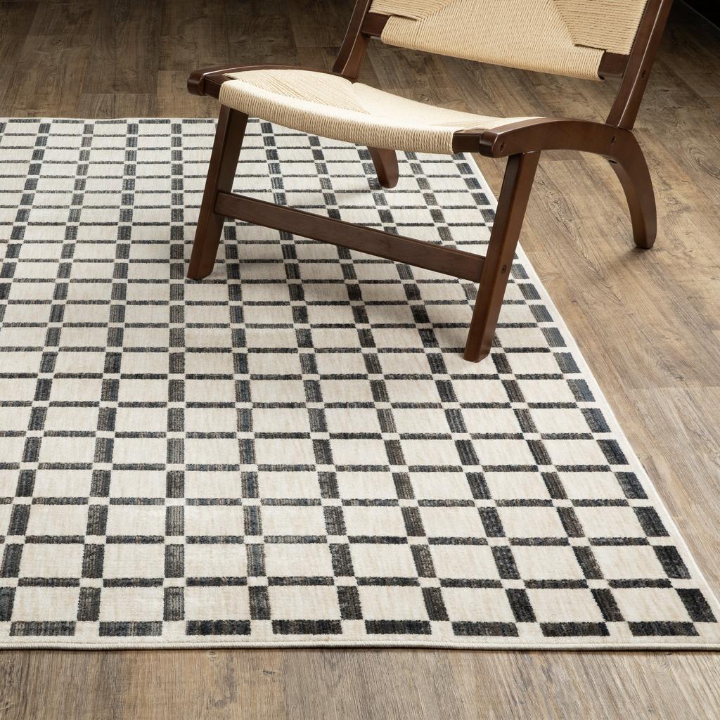 Oriental Weavers Hunter HNT08 Beige Rectangle Indoor Area Rug Geometric Pattern-