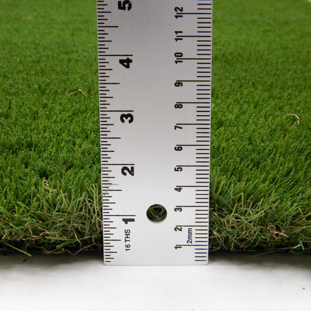 Oriental Weavers Landscape LAN01 Green Rectangle Indoor/Outdoor Area Rug Artifical Turf Pattern-