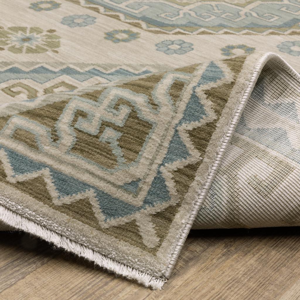Oriental Weavers Maeve MAE03 Beige Rectangle Indoor Area Rug Oriental Pattern-
