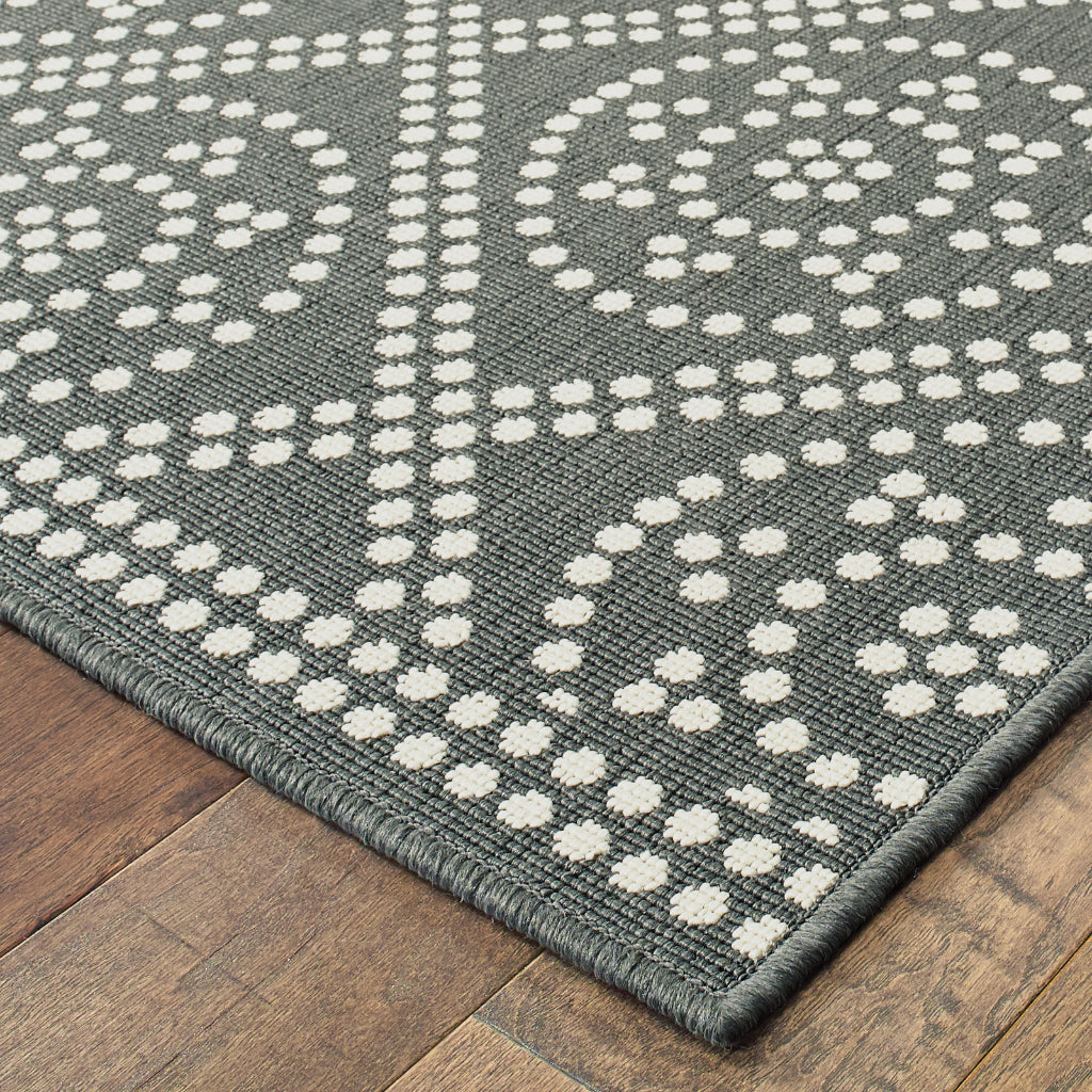 Oriental Weavers Marina 3969L Grey/Ivory Rectangle Indoor / Outdoor Runner - Stain Resistant Machine Made Entryway & Hallway Runner with Trellis Pattern-