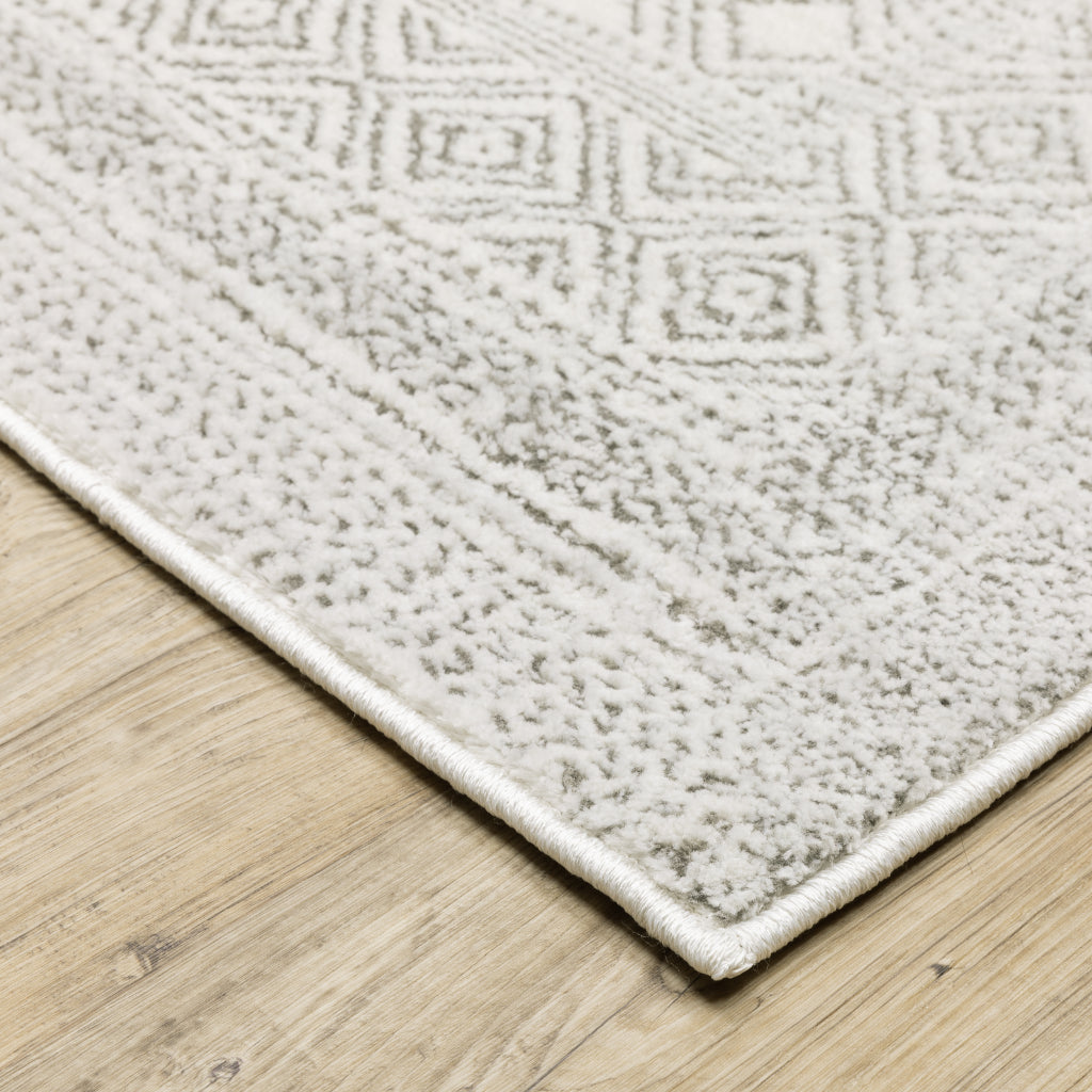 Oriental Weavers Montecito 094W8 Gray Rectangle Indoor Area Rug - Trendy Stain Resistant Low Pile Rug with Diamond Design-