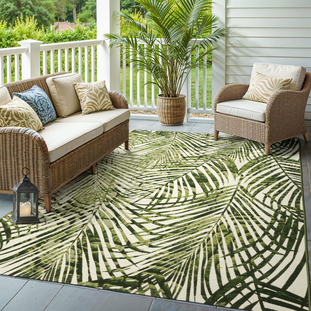 Oriental Weavers Naples 1572X Green Rectangle Indoor/Outdoor Area Rug Botantical Pattern-