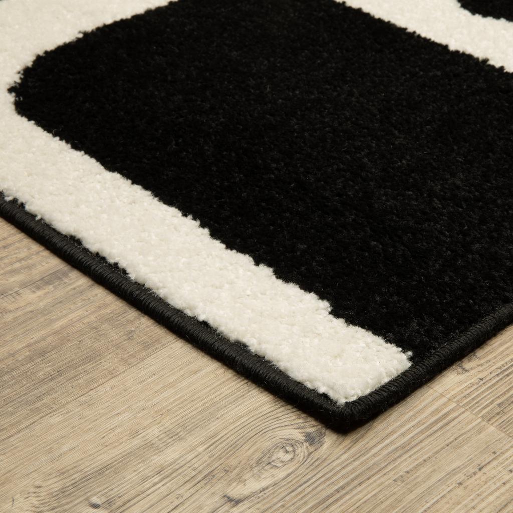 Oriental Weavers Quinn QUI08 Black Rectangle Indoor Area Rug Geometric Pattern-