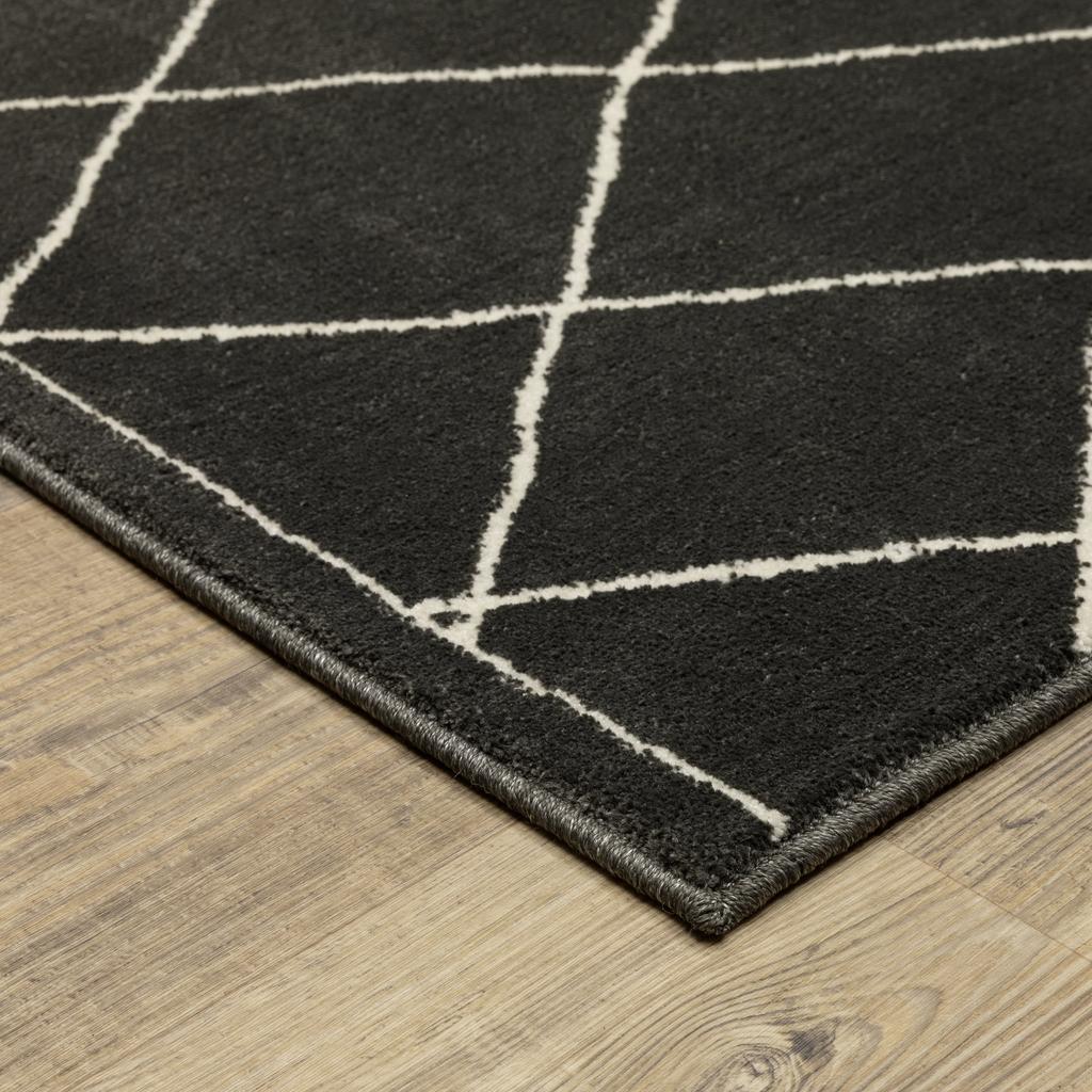Oriental Weavers Raylan RAY12 Black Rectangle Indoor Area Rug Lattice Pattern-