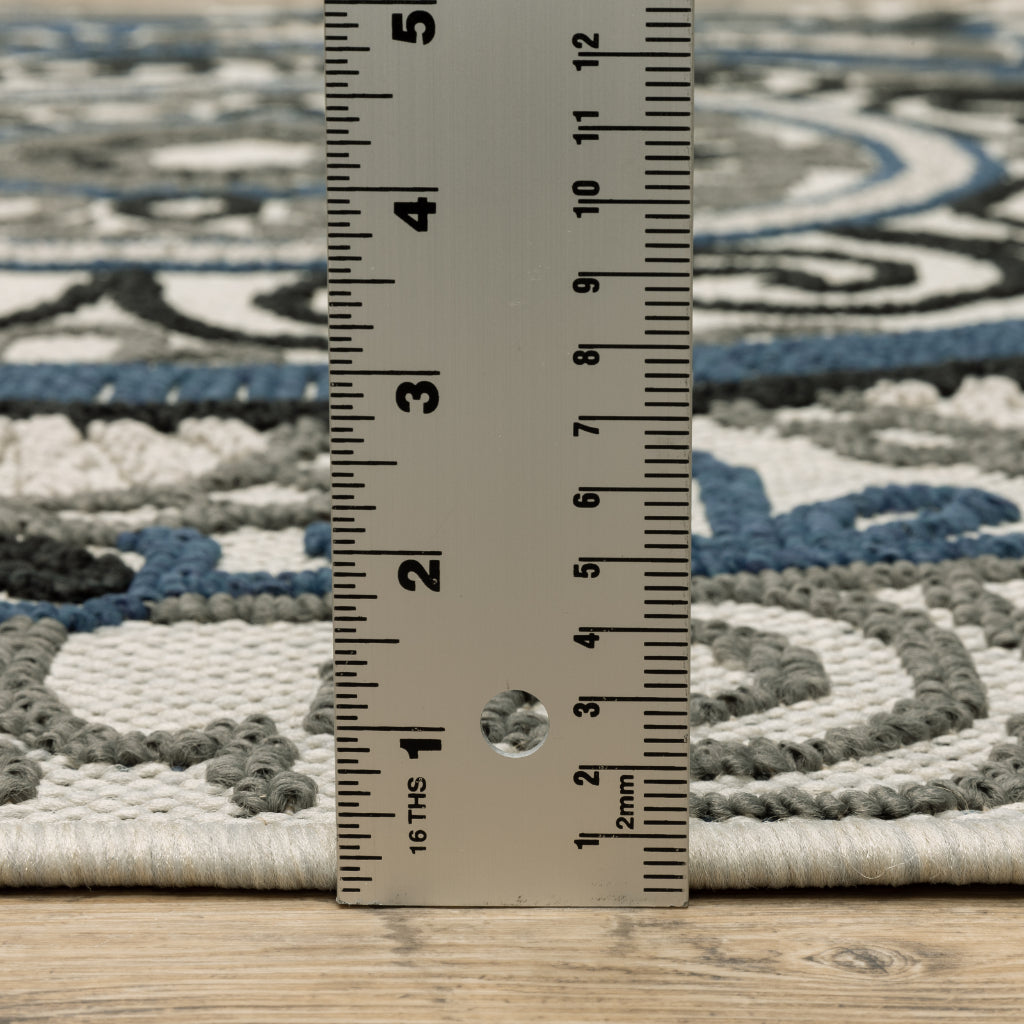 Oriental Weavers Torrey 072J1 Light Grey/Blue Rectangle Indoor / Outdoor Area Rug - Stain Resistant Machine Made Patio Rug with Medallion Pattern-