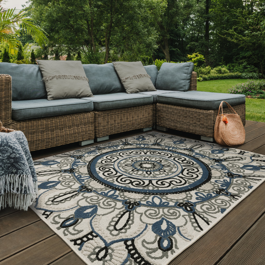 Oriental Weavers Torrey 072J1 Light Grey/Blue Rectangle Indoor / Outdoor Area Rug - Stain Resistant Machine Made Patio Rug with Medallion Pattern-