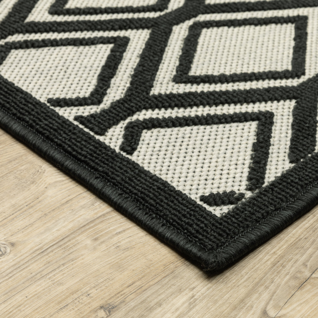 Oriental Weavers Torrey 4151G Light Grey/Black Rectangle Indoor / Outdoor Area Rug - Stain Resistant Machine Made Patio Rug with Geometric Pattern-