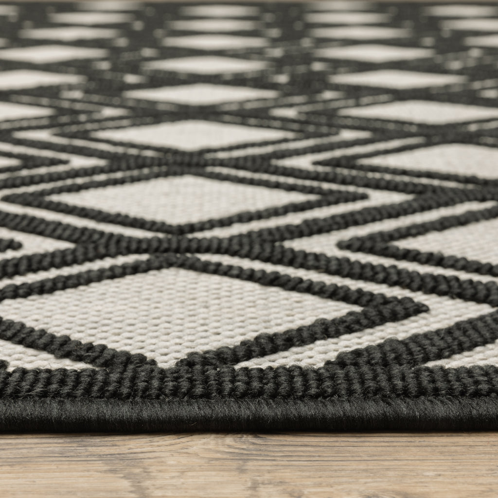 Oriental Weavers Torrey 4151G Light Grey/Black Rectangle Indoor / Outdoor Runner - Stain Resistant Machine Made Entryway & Hallway Runner with Geometric Pattern-
