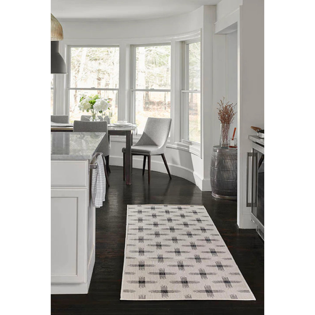 Momeni Riviera RV-08 Ivory Rectangle Indoor / Outdoor Power Loomed Runner - Stylish &amp; Versatile Washable Living Room, Porch &amp; Patio Runner