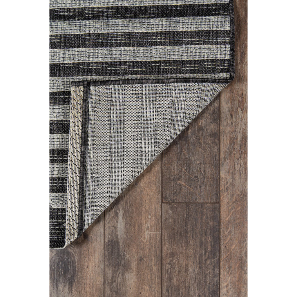 Momeni Villa VI-07 Cavallo Charcoal Rectangle Indoor / Outdoor Runner - Elegant All-Weather Hallway &amp; Patio Runner with Geometric Design