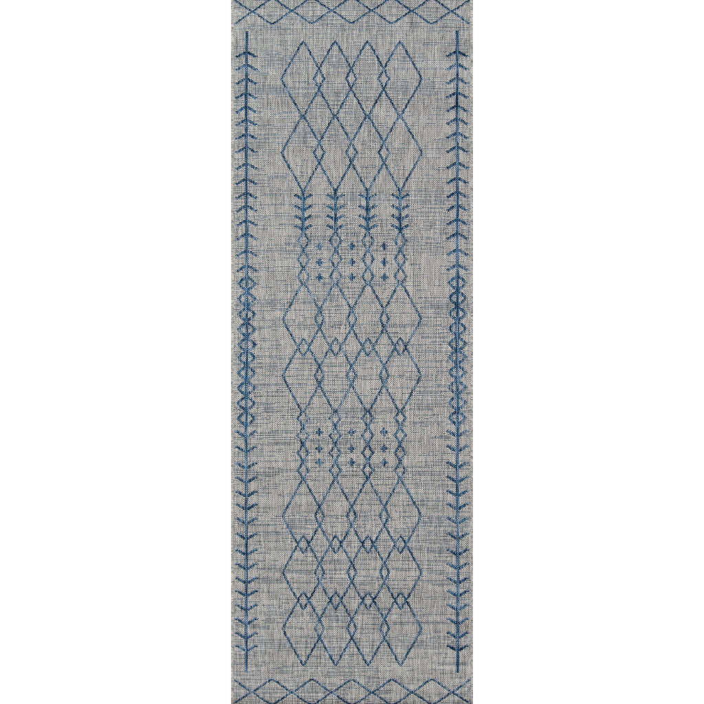 Momeni Villa VI-08 Monaco Grey Rectangle Indoor / Outdoor Runner - Trendy All-Weather Hallway & Patio Runner with Tribal Design-