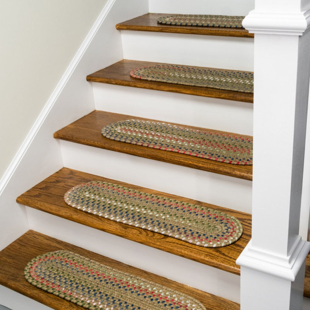 Colonial Mills Wayland Olive Indoor Reversible Stair Tread - Trendy &amp; Cozy Handmade Rug Made of Nylon