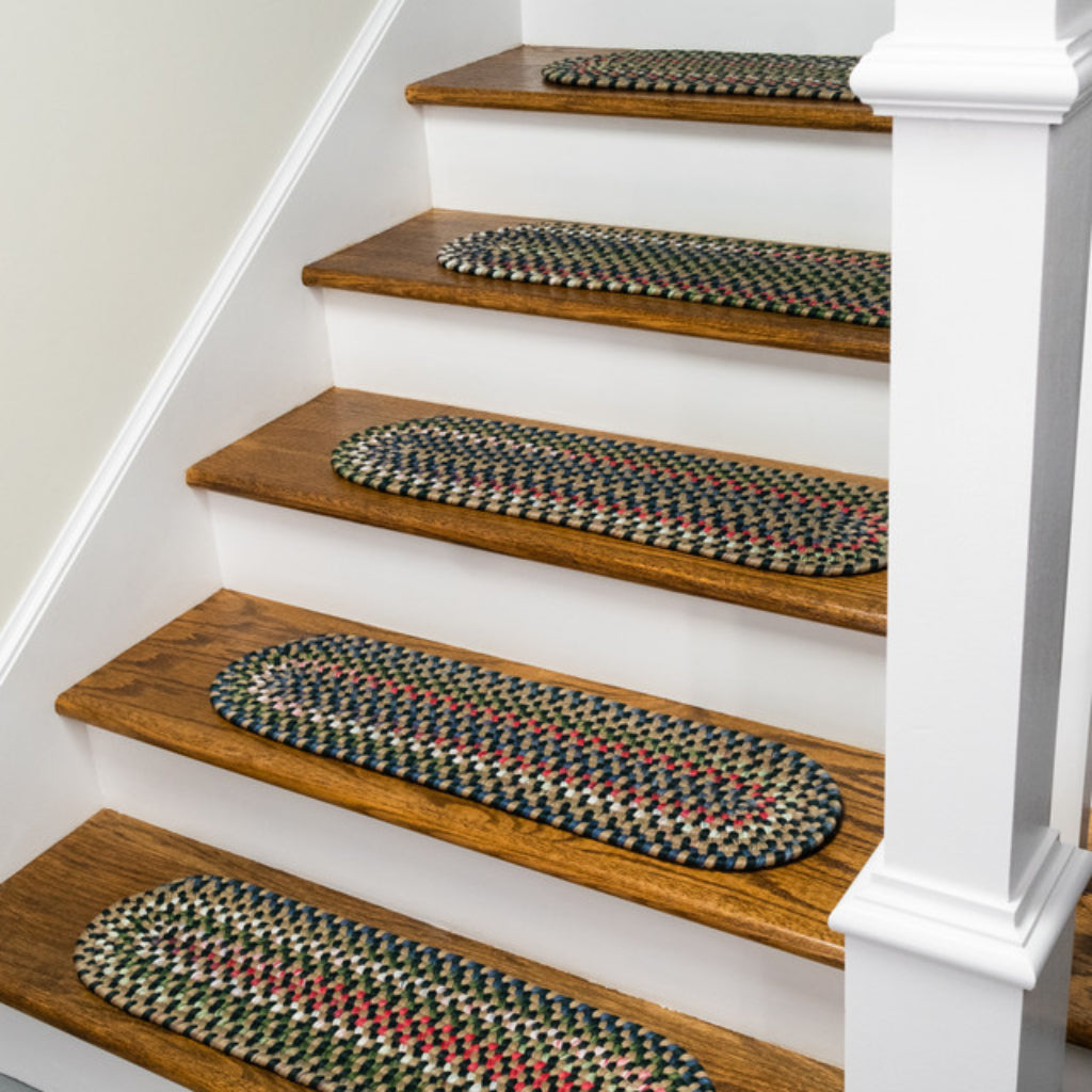 Colonial Mills Wayland Green Indoor Reversible Stair Tread - Stylish &amp; Cozy Handmade Rug Made of Nylon