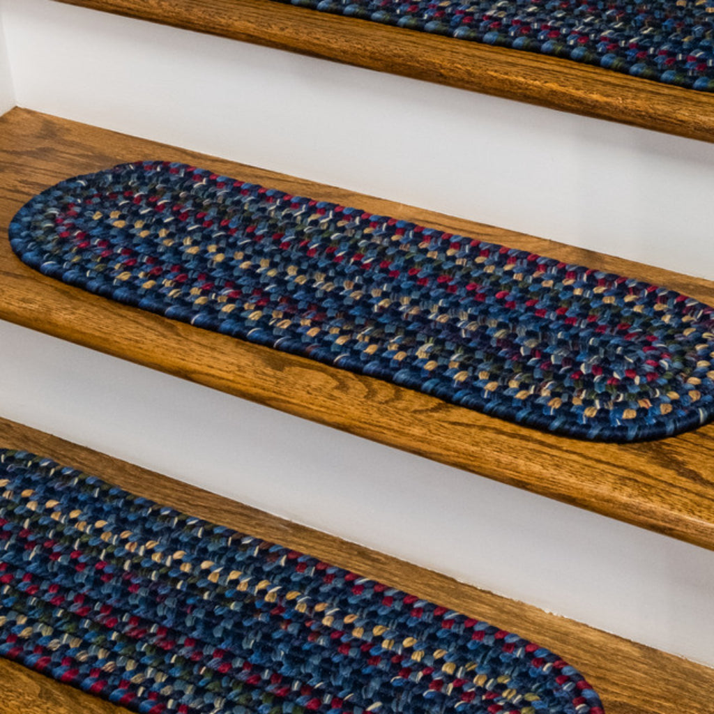 Colonial Mills Worley Navy Oval Indoor Reversible Stair Tread - Exquisite Braided Rug with Rustic Farmhouse Design