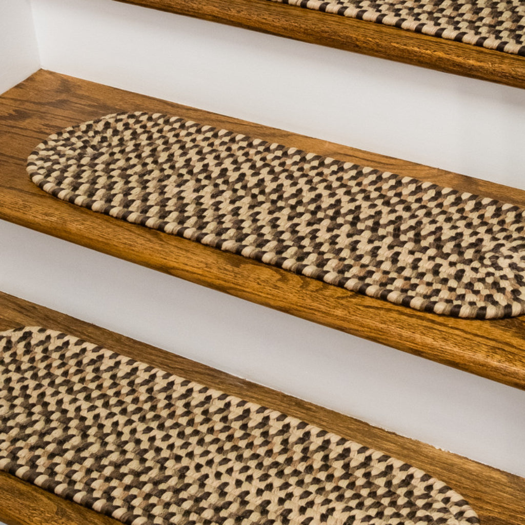 Colonial Mills Charlesgate Brown Handmade Oval Indoor Stair Tread - Durable Braided Stair Tread with Modern Casual Design