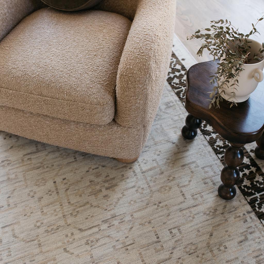 Oriental Weavers Acacia ACA02 Beige Rectangle Indoor Area Rug Oriental Pattern-