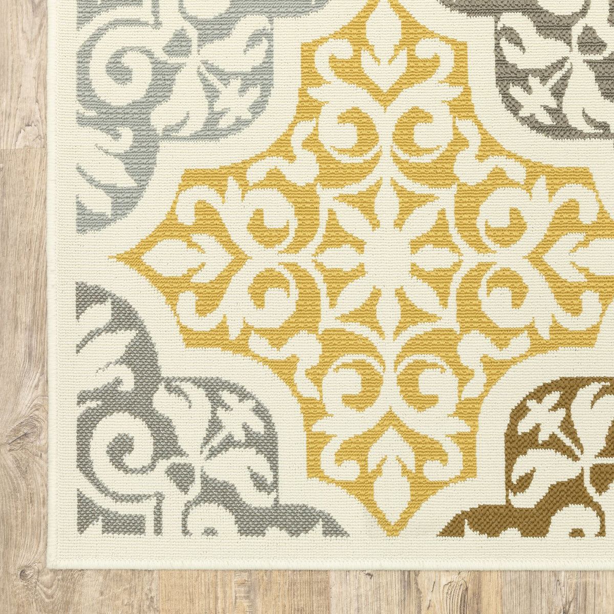 Oriental Weavers Bali 4904W Ivory/Grey Rectangle Indoor / Outdoor Area Rug - Trendy Stain Resistant Machine Made Patio Rug with Floral Pattern