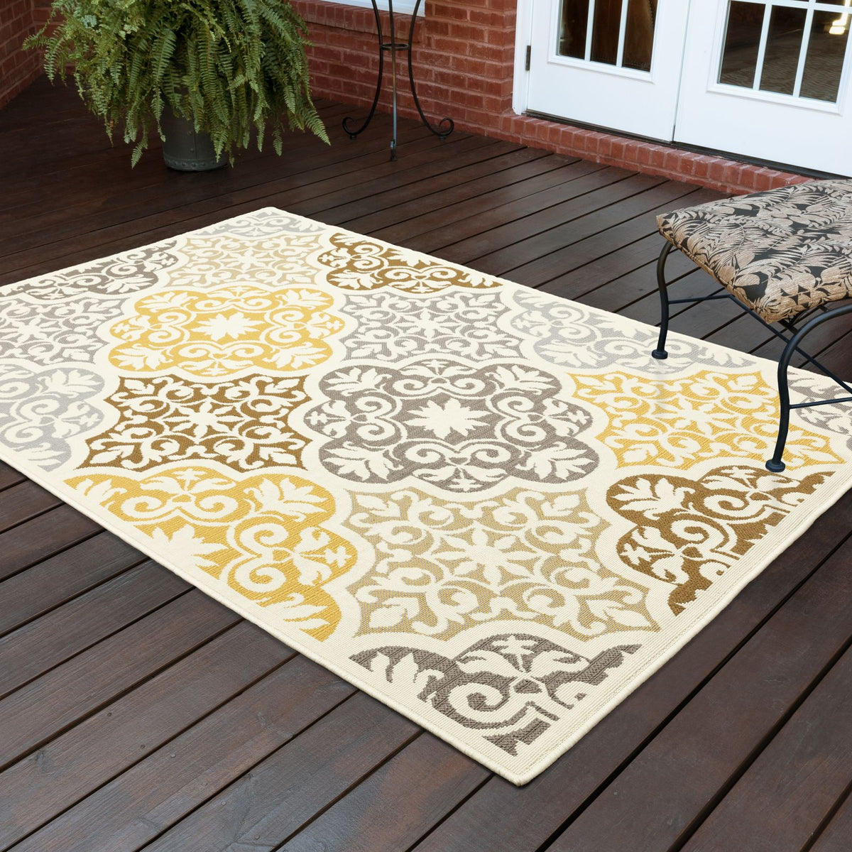 Oriental Weavers Bali 4904W Ivory/Grey Rectangle Indoor / Outdoor Area Rug - Trendy Stain Resistant Machine Made Patio Rug with Floral Pattern