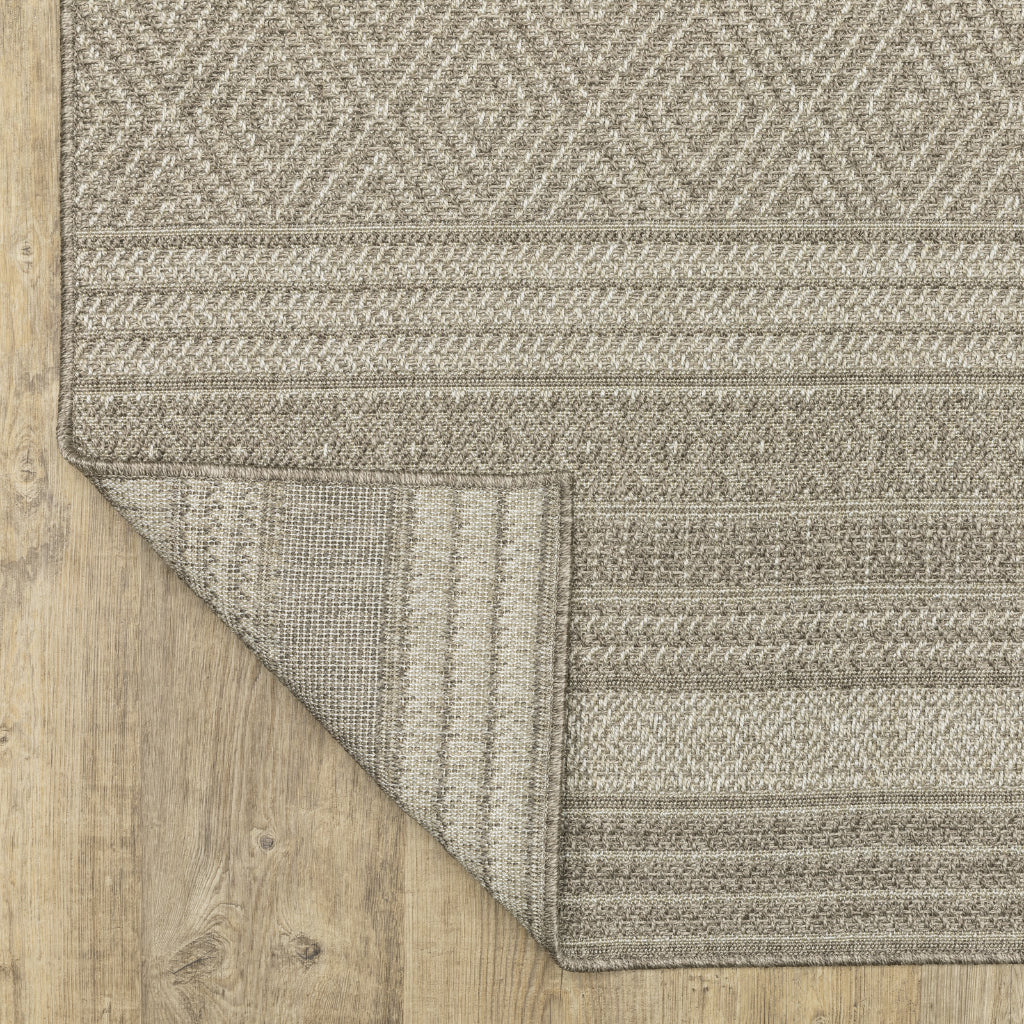 Oriental Weavers Caicos CA06A Gray Rectangle Indoor Area Rug - Easy Care &amp; Stain Resistant Casual Rug