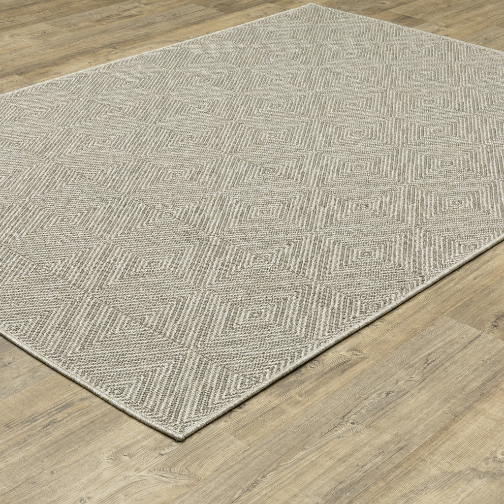 Oriental Weavers Caicos CA08A Gray Rectangle Indoor Area Rug -Easy Care & Stain Resistant Casual Rug-