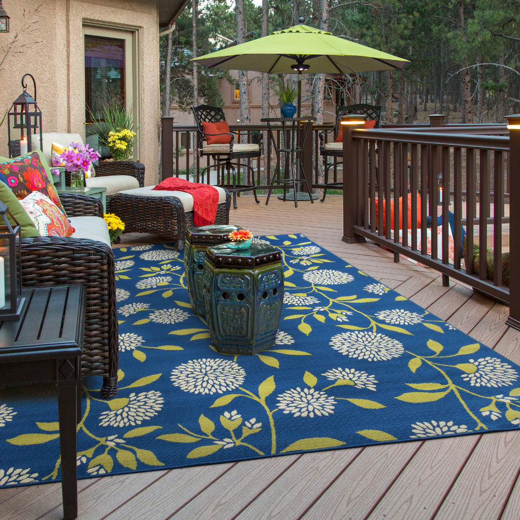 Oriental Weavers Caspian 8327L Blue/Green Rectangle Indoor / Outdoor Area Rug - Durable Stain Resistant Machine Made Patio Rug with Floral Pattern