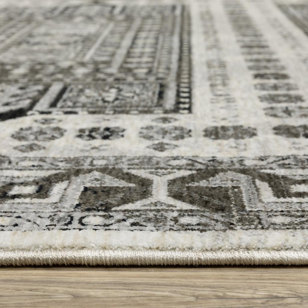 Oriental Weavers Chamberlain CH01G Ivory Rectangle Indoor Runner Oriental Pattern-