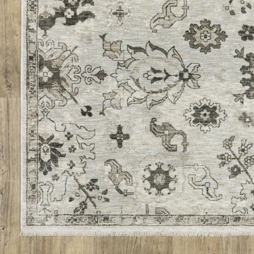 Oriental Weavers Chamberlain CH06B Ivory Rectangle Indoor Runner Oriental Pattern-