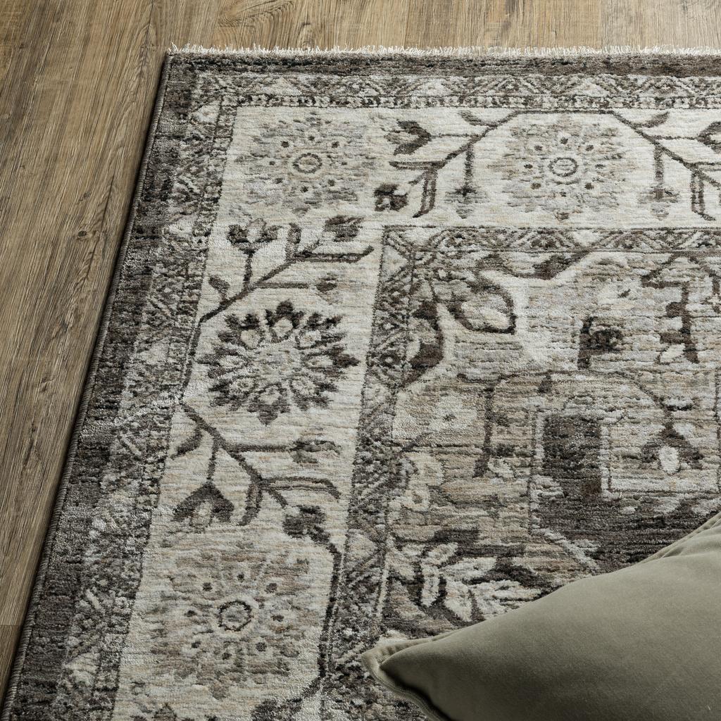 Oriental Weavers Chamberlain CH08B Grey Rectangle Indoor Area Rug Medallion Pattern-