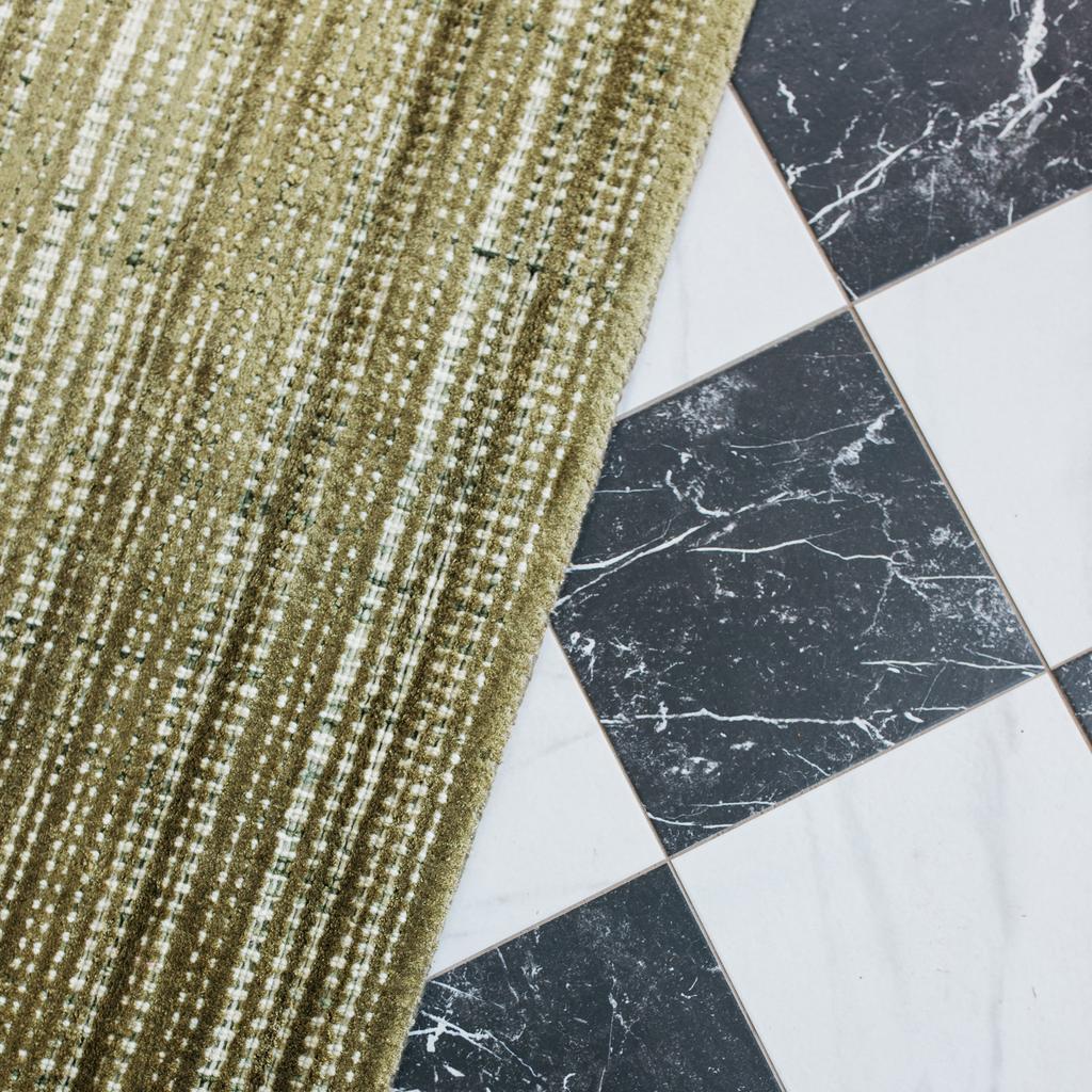 Oriental Weavers Circa CIR07 Green Rectangle Indoor Area Rug Geometric Pattern-