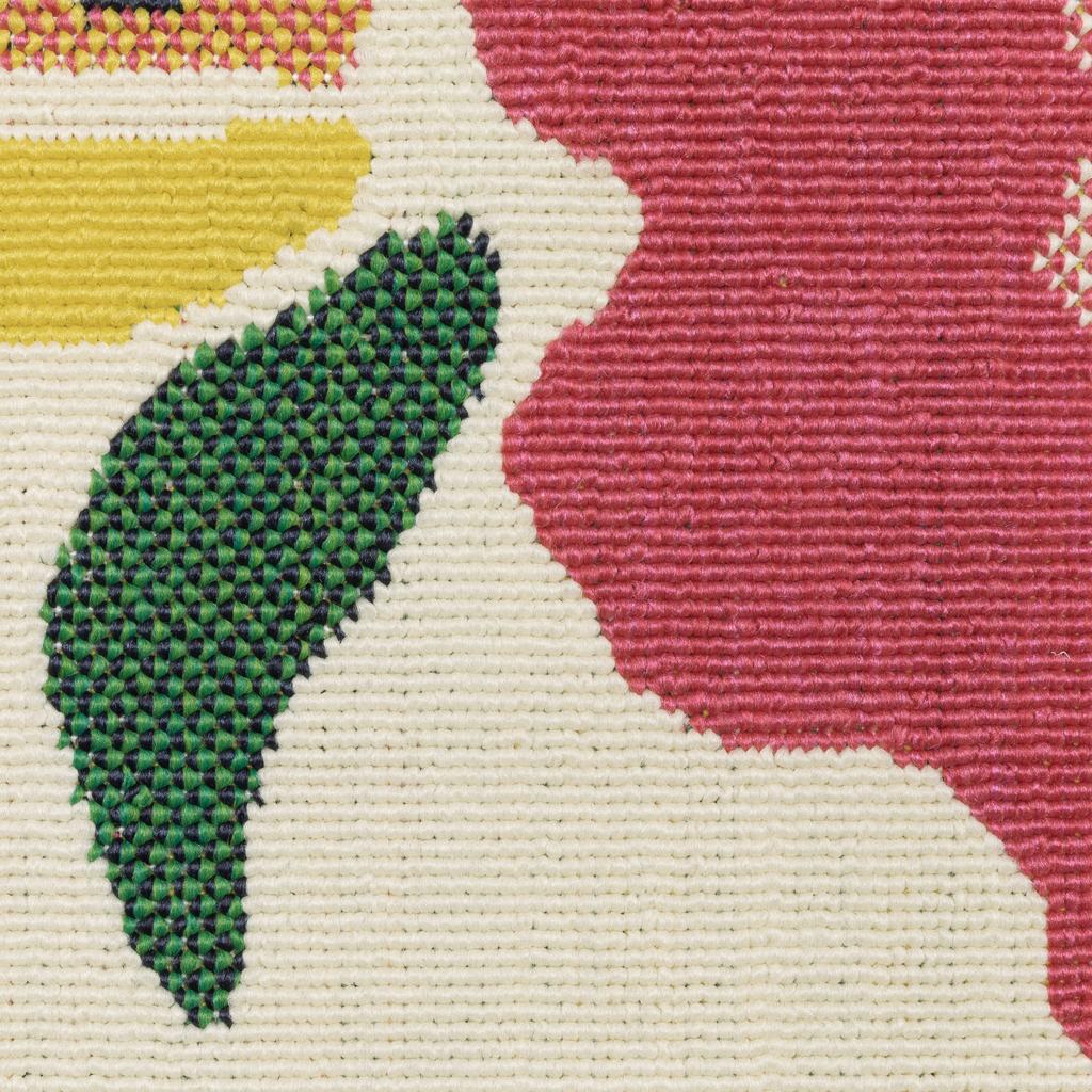 Oriental Weavers Havana HAV02 Ivory Rectangle Indoor/Outdoor Runner Floral Pattern-