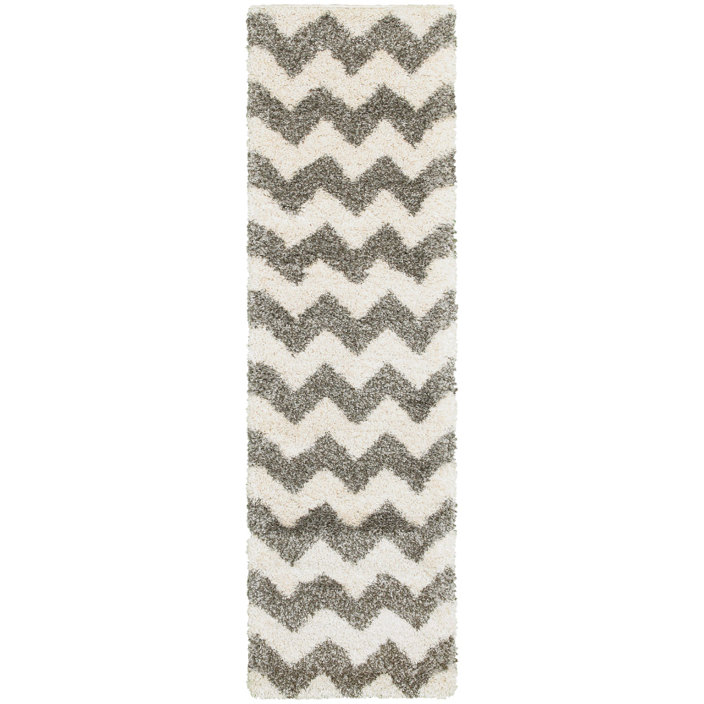 Oriental Weavers Henderson 625W9 Gray Rectangle Indoor Runner - Luxurious Stain Resistant Shag Rug with Geometric Design