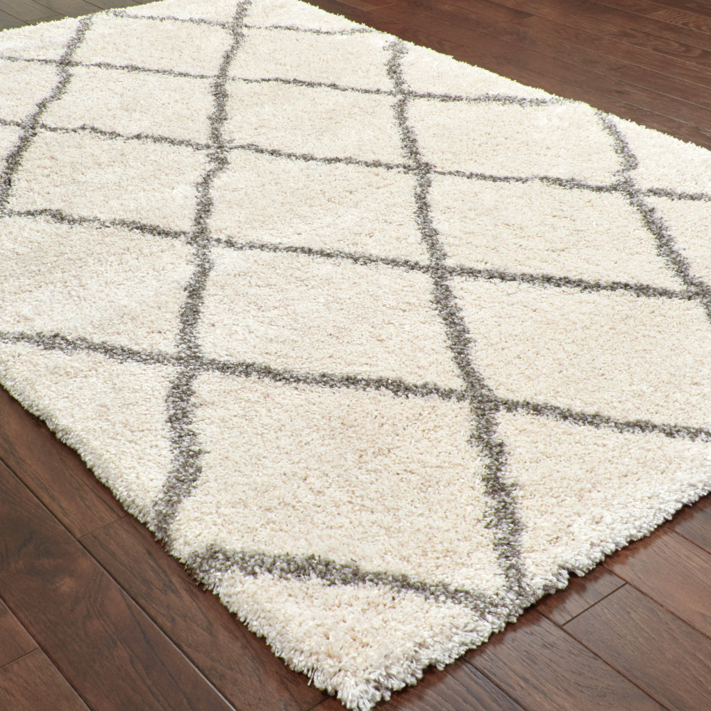 Oriental Weavers Henderson 090W9 Ivory Rectangle Indoor Runner - Luxurious Stain Resistant Shag Rug with Geometric Design