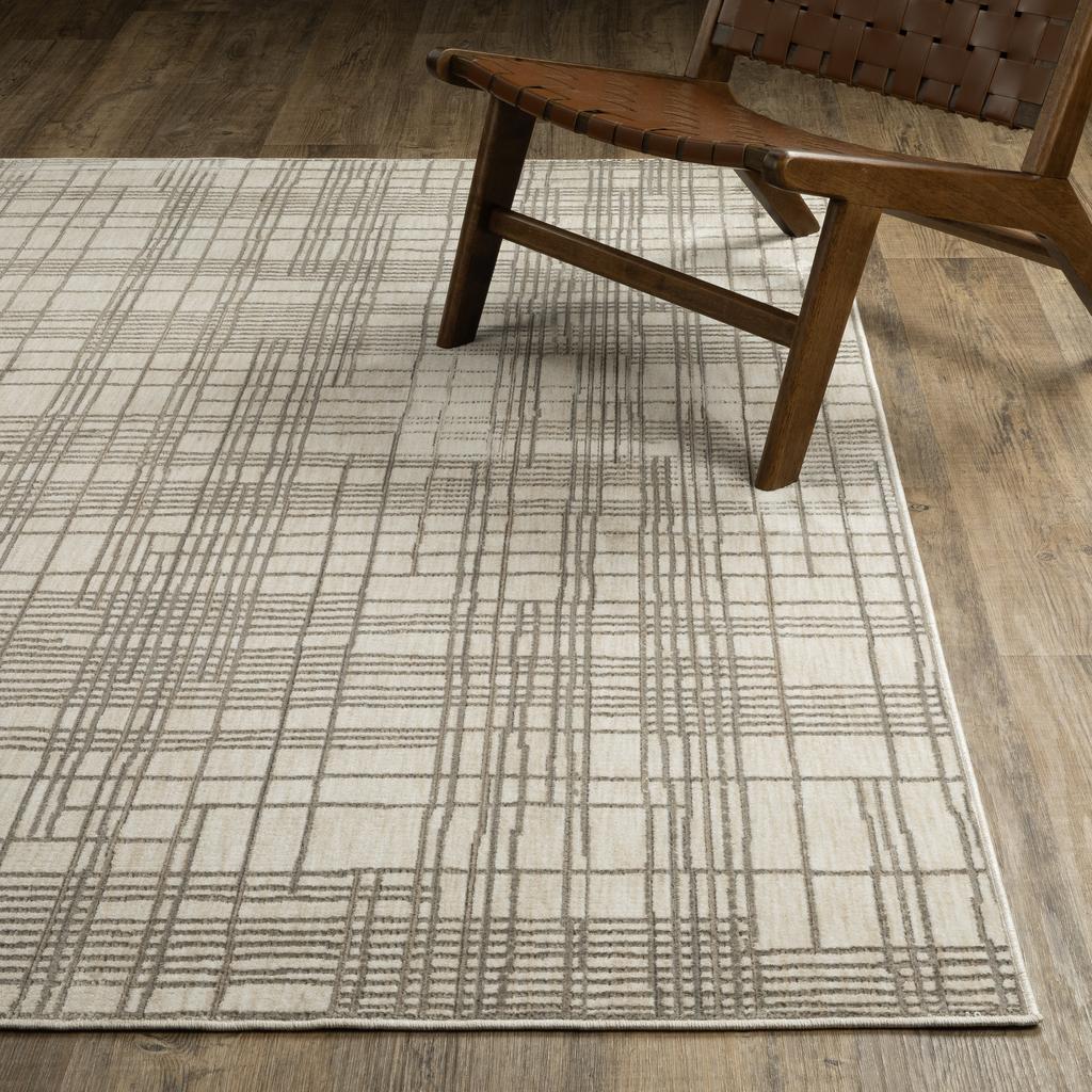 Oriental Weavers Hunter HNT01 Ivory Rectangle Indoor Area Rug Geometric Pattern-